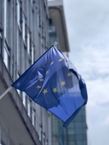taxa de 3 euros na União Europeia