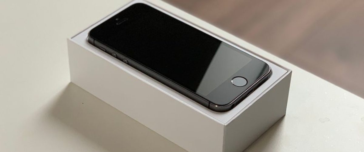 quanto custa importar um iPhone